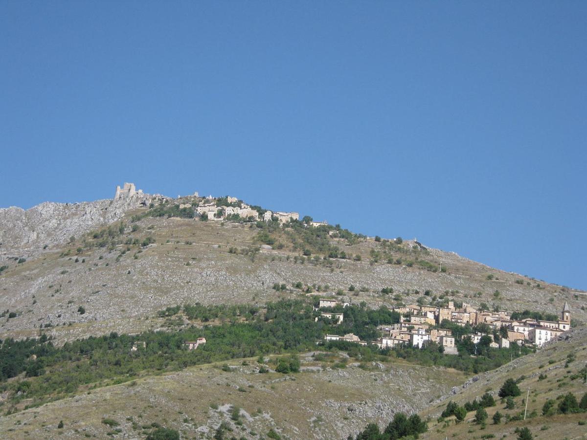 דירות Calascio Casa Manetta מראה חיצוני תמונה